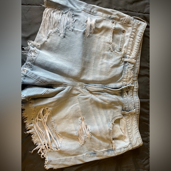 Lot of 2 American Eagle denim shorts! - Picture 3 of 6